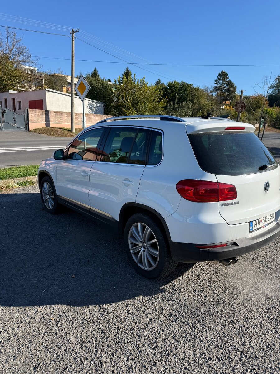 Volkswagen Tiguan 2.0 TSI 4MOTION - 7