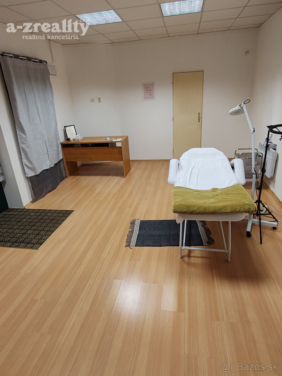 Komerčný priestor na prenájom v centre Komárna - 7