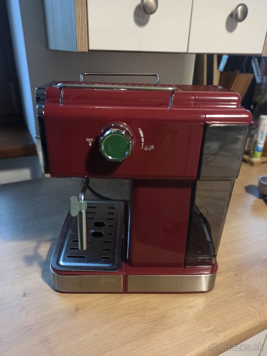 Klarstein Gusto Classico pákový kávovar
- 7