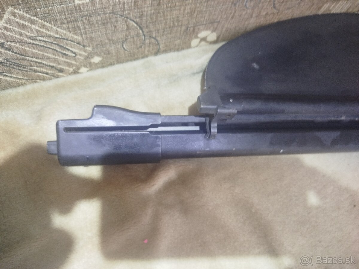 Roletka do kufra na Ford s Max,2006 predám. - 7