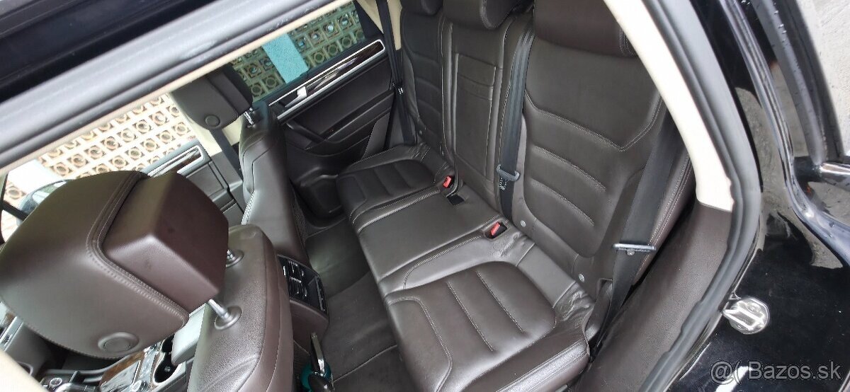 Predám Volkswagen Touareg 3.0. TDI - 7