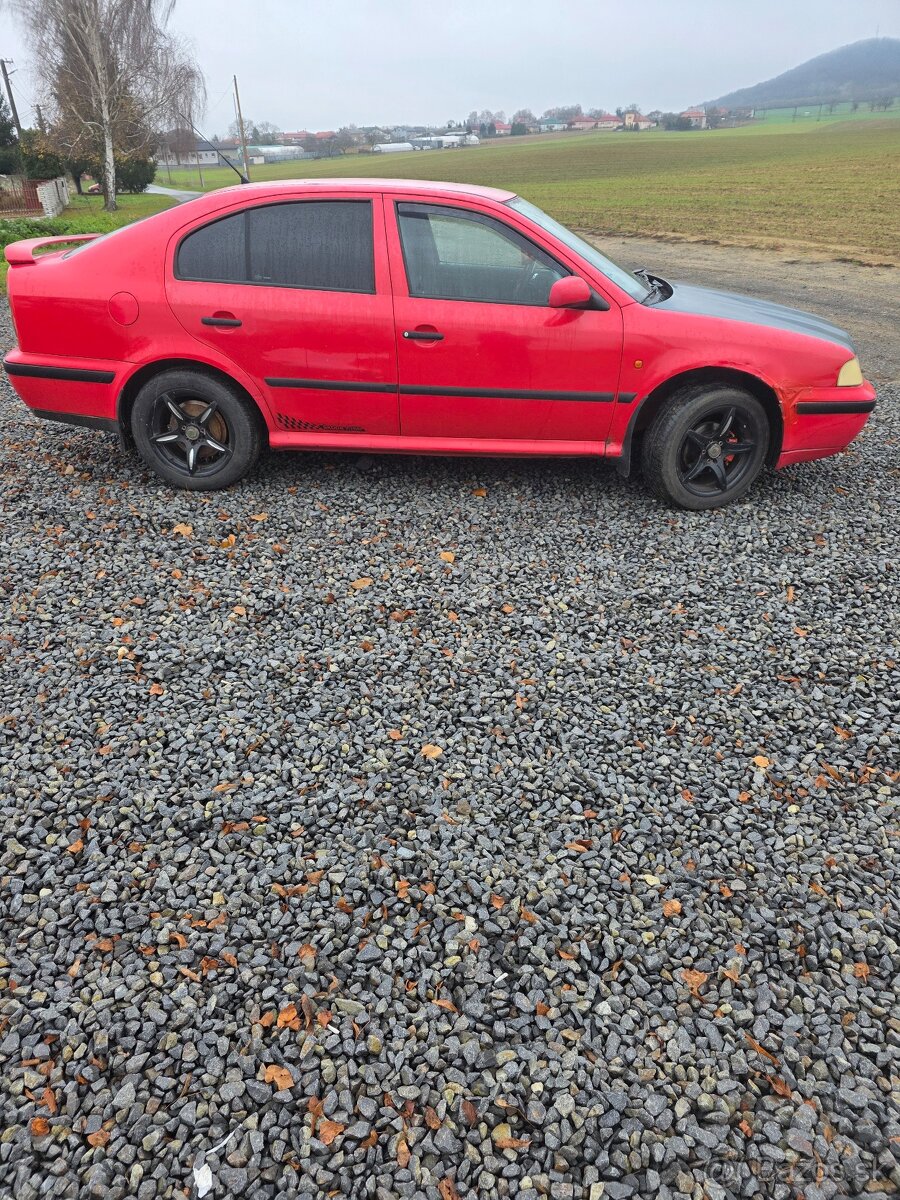 Skoda octavia 1.6 55kw - 7