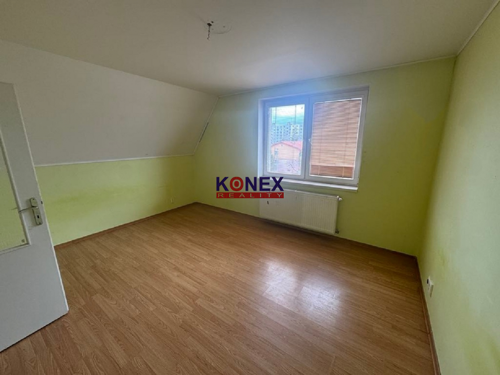 NA PRENÁJOM 4-izbový byt na skvelej adrese v SOBRANIACH - 7