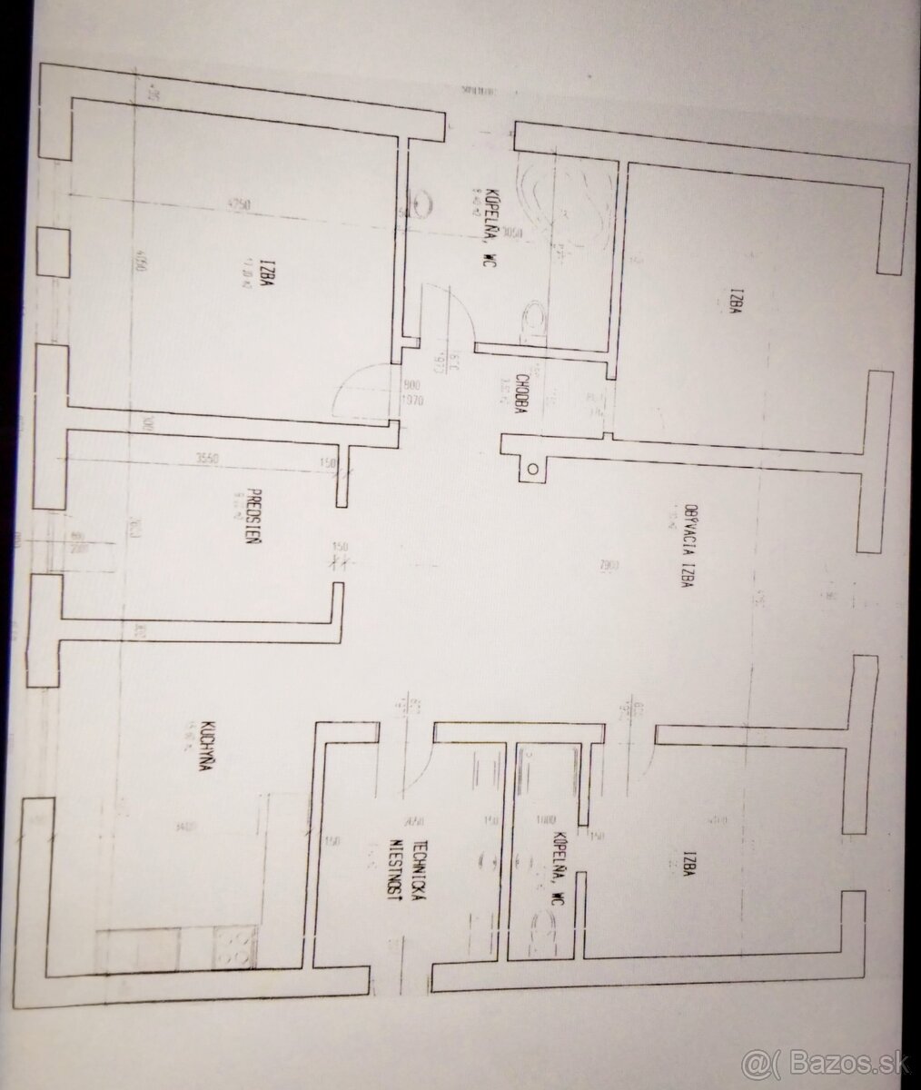 Na predaj areál, pozemok a dva domy v - 7