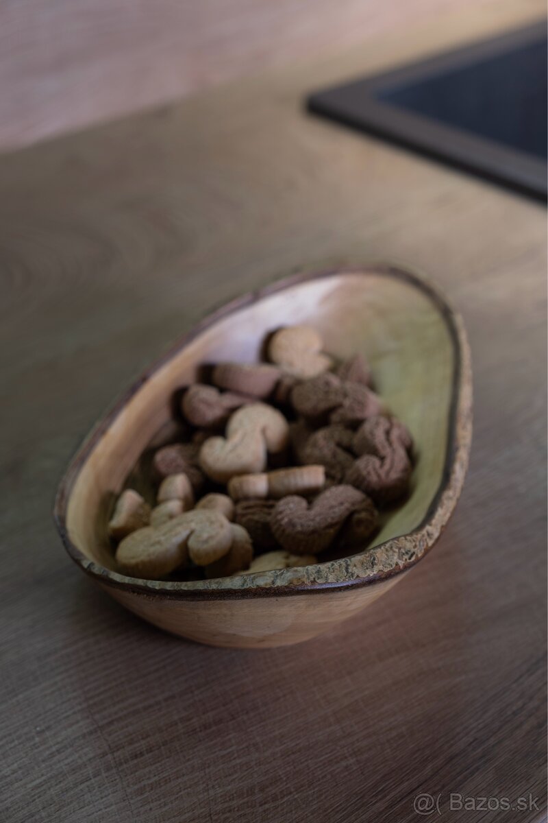 Ručne vyrobená drevená misa z orecha - 7