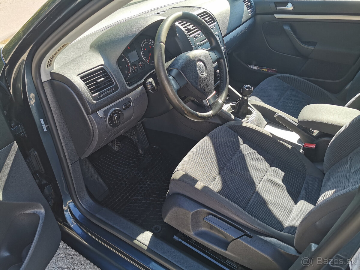 VW Golf Kombi 1.4TSi(103kW) TOP STAV - 7