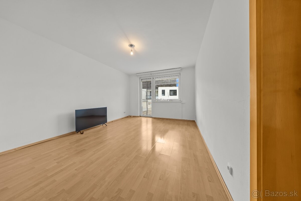 SLNEČNÝ 2 - IZBOVÝ BYT S PRIESTRANNOU TERASOU, KRAMÁRE - 7