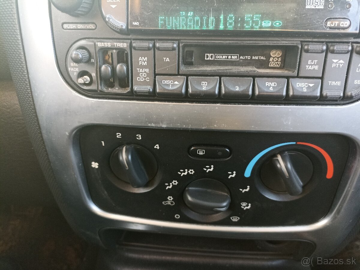 Jeep cherokee kj 2,5 CRD 4x4 - 7