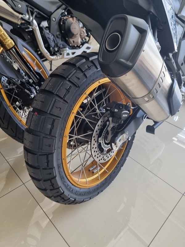 VOGE 800 Rally - 7