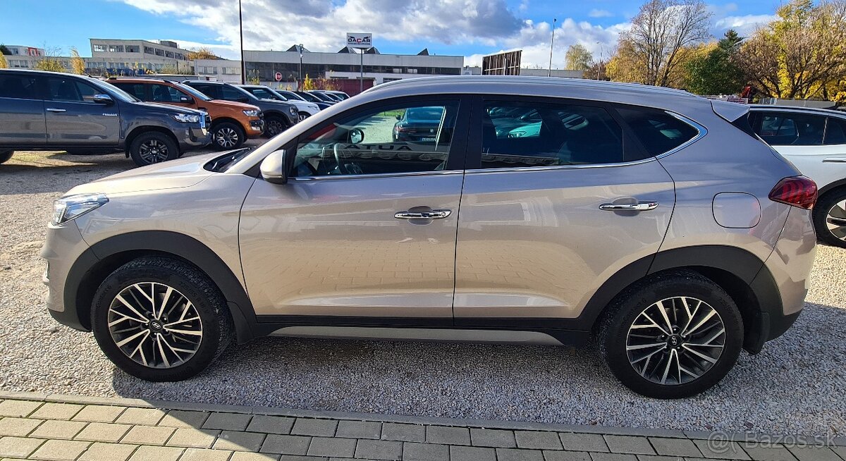 HYUNDAI TUCSON 1.6 T-GDI STYLE 4X4 - 7