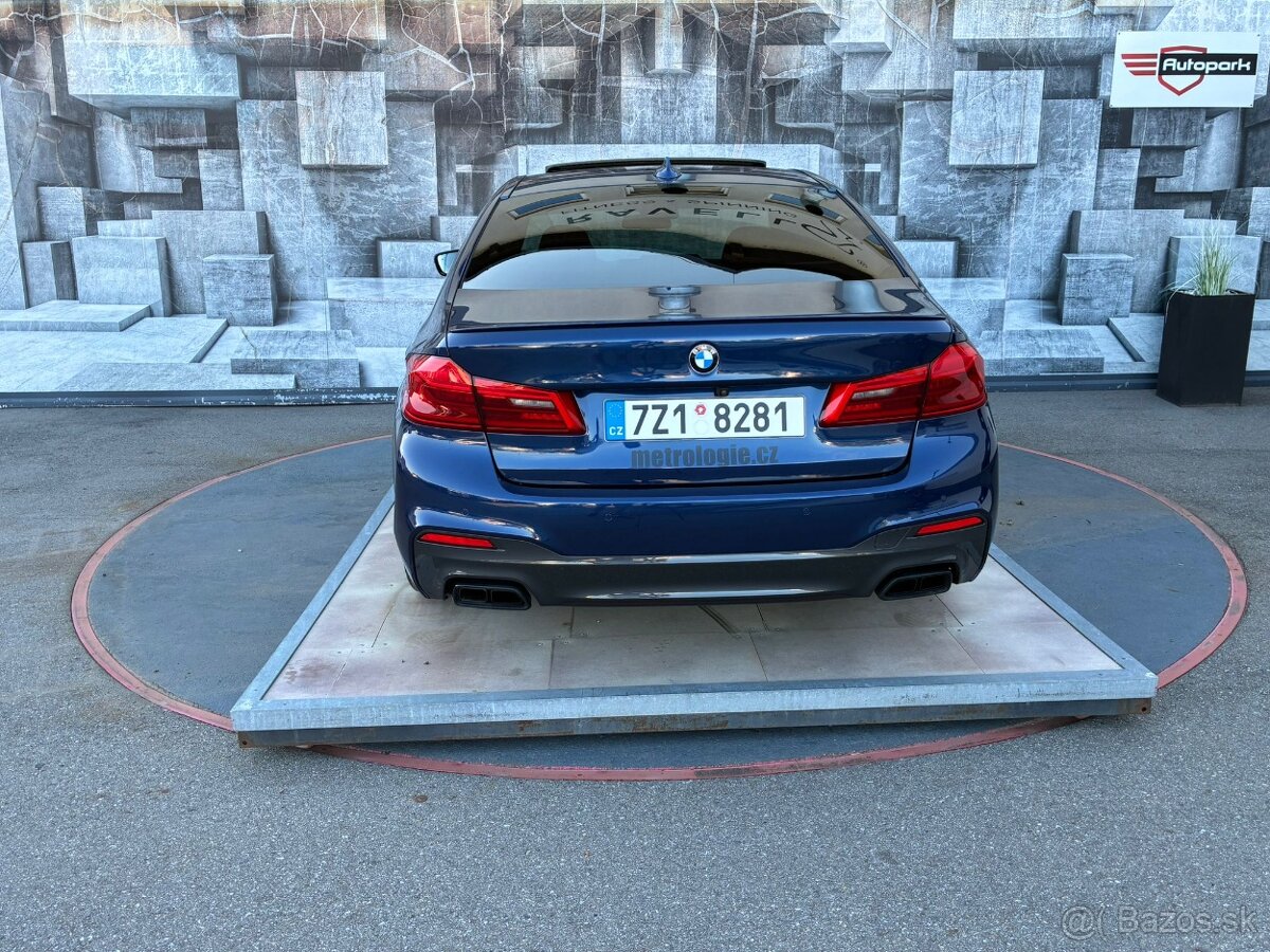 BMW Řada 5 M550i,xDrive,Full LED,Webasto - 7