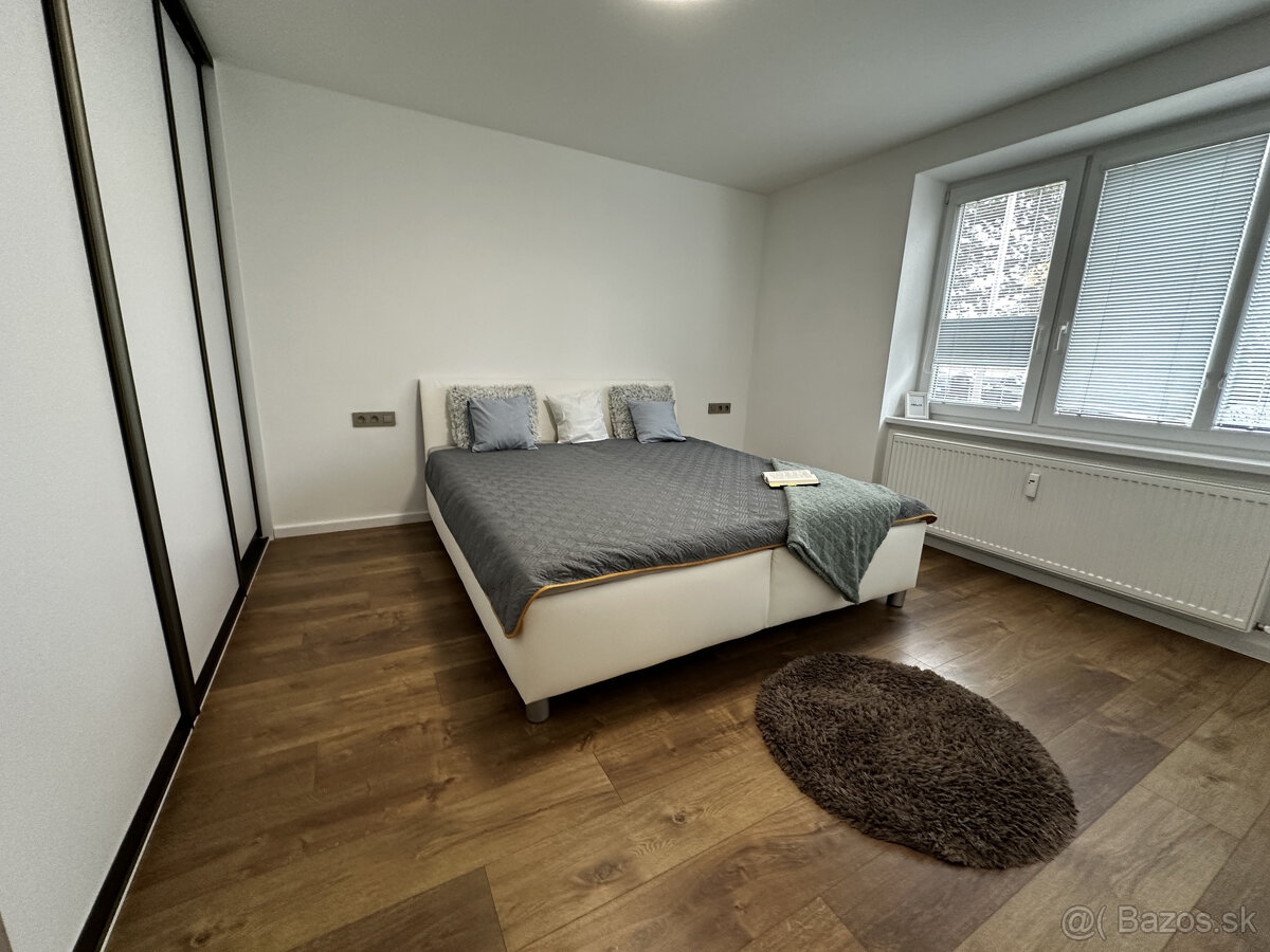 Zariadený moderný 2 izbový byt Pribinove sady - 7