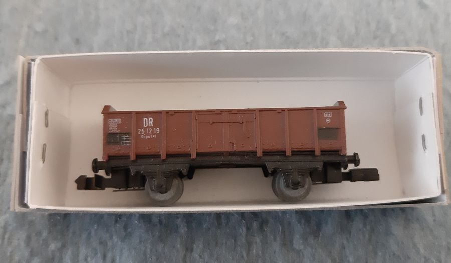 Vláčiky - vozne PIKO N - 7