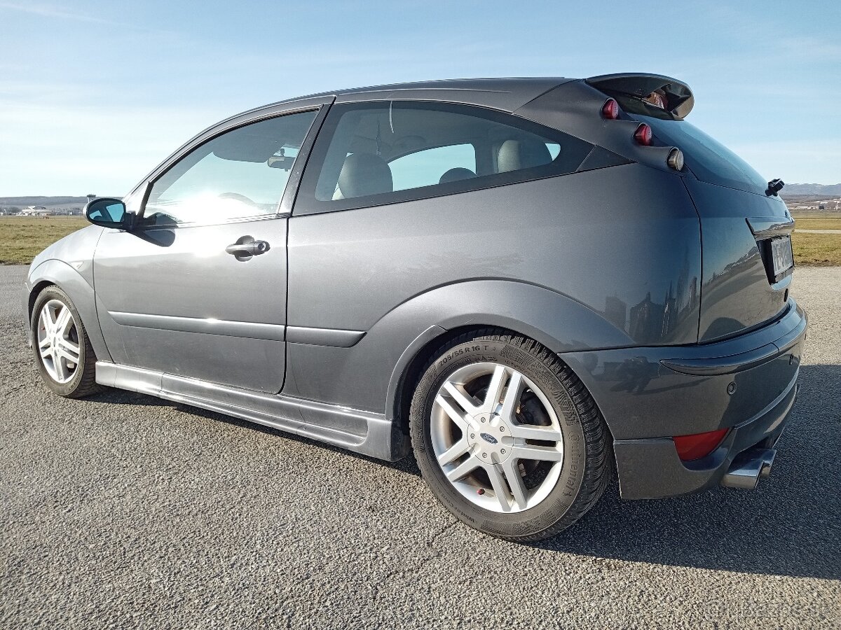 FORD FOCUS ST170 - 7