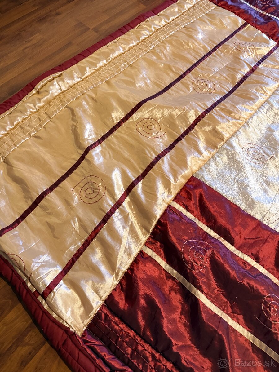 Luxusný obojstranný prehoz na posteľ – 240 × 210 cm - 7