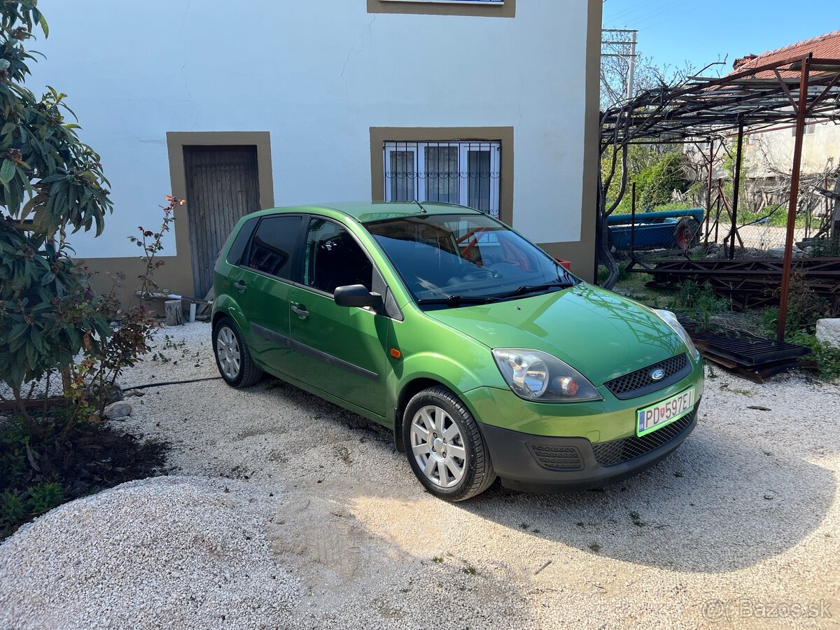 Ford Fiesta 1.4 TDCi – NÍZKY KM – TOP STAV – STK 11/2026 - 7