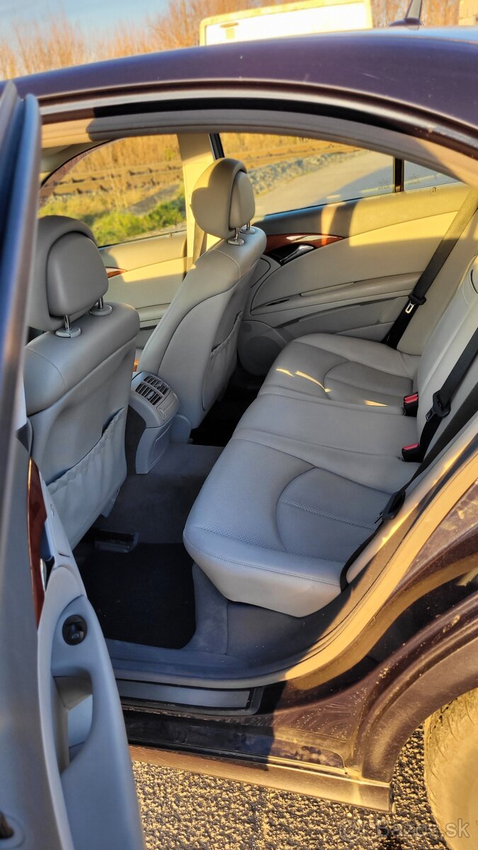 Predám MB trieda E220 CDI sedan r.v. 06 - 7