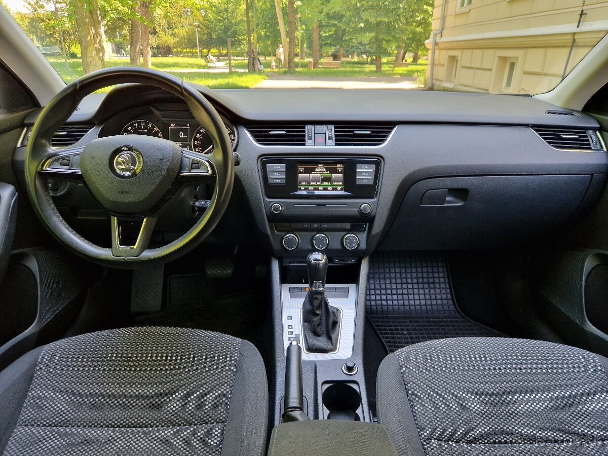 Škoda Octavia Combi - 7