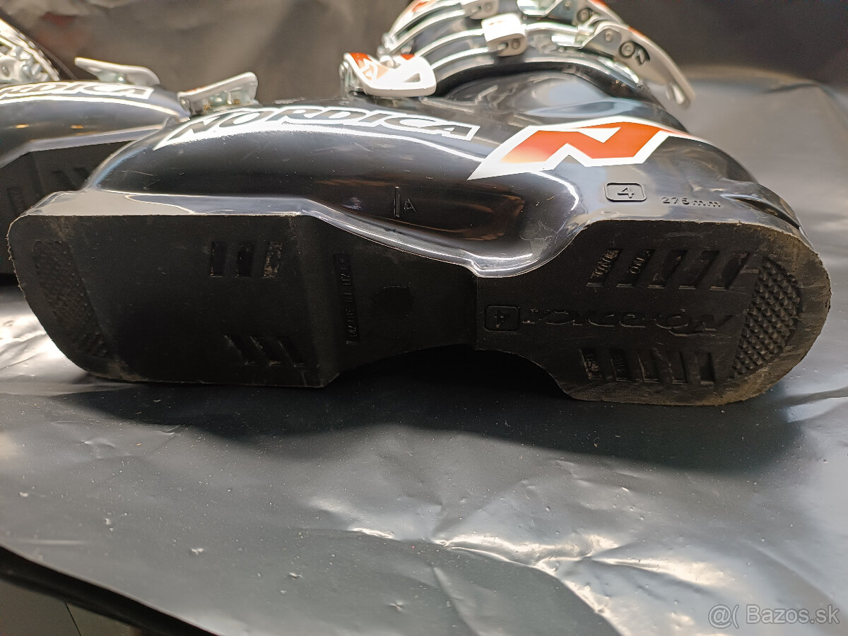 JUNIORSKÉ LYŽIARKY NORDICA DOBERMANN TEAM 80 36,5-37,5 EUR - 7