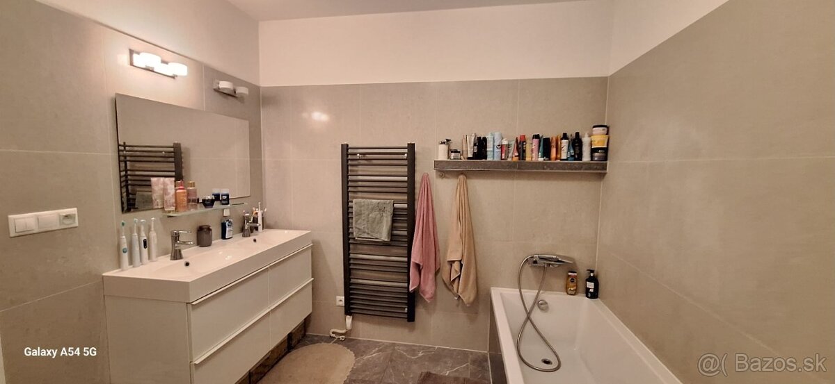 PREDAJ - 4-izbový byt s pozemkom - Dunajská Lužná - 7