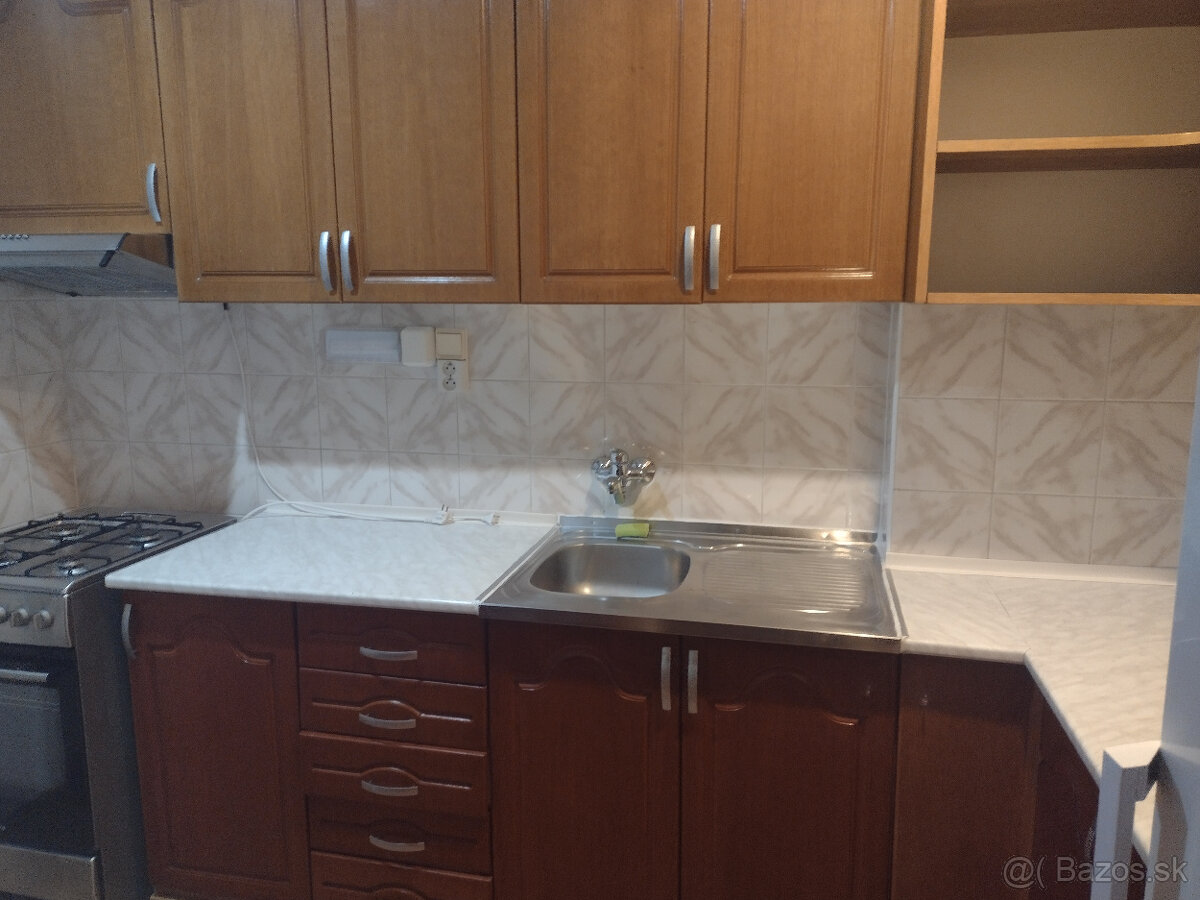 Prenájom 3-izbového bytu - 7