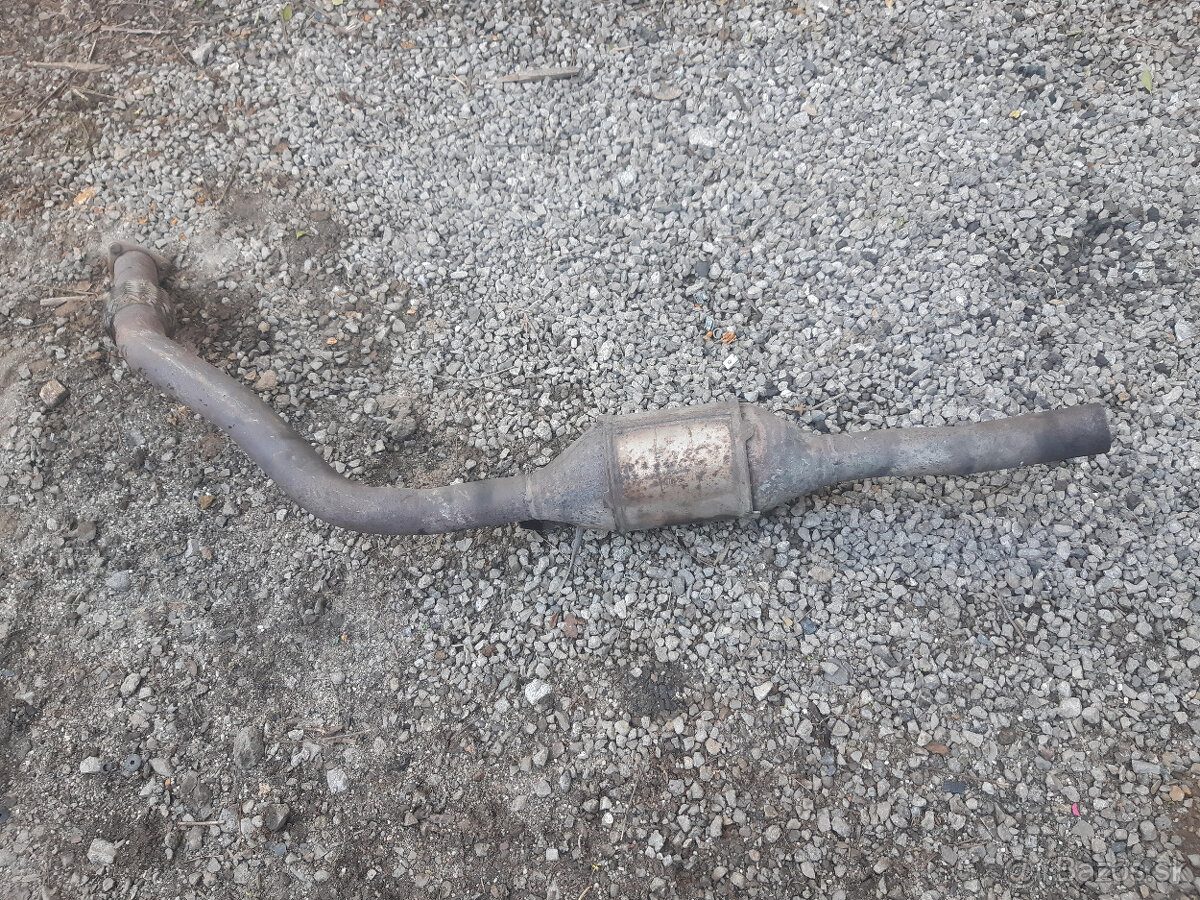 AUDI A8, S8 D2 - prodám výfuk + předkatalyzátory - 7