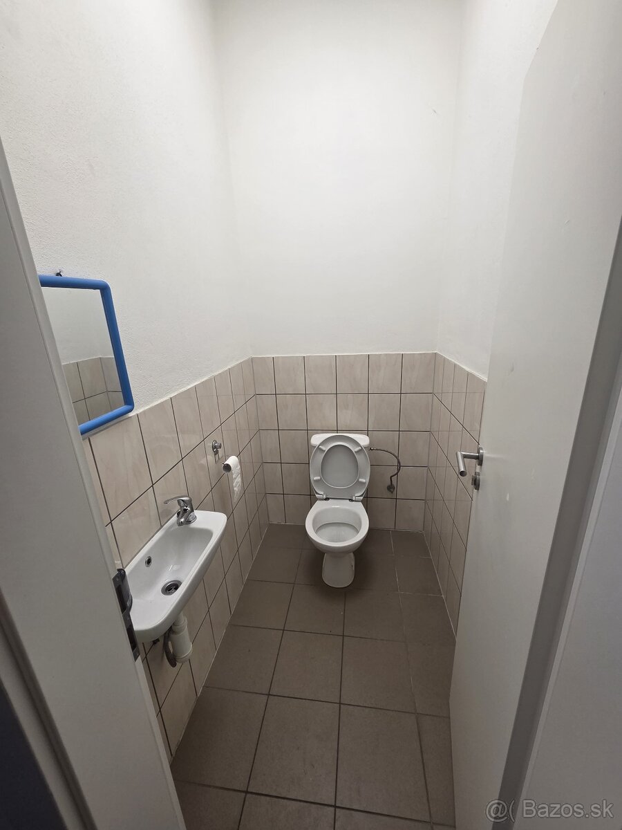 Prenájom nebytového priestoru - 7
