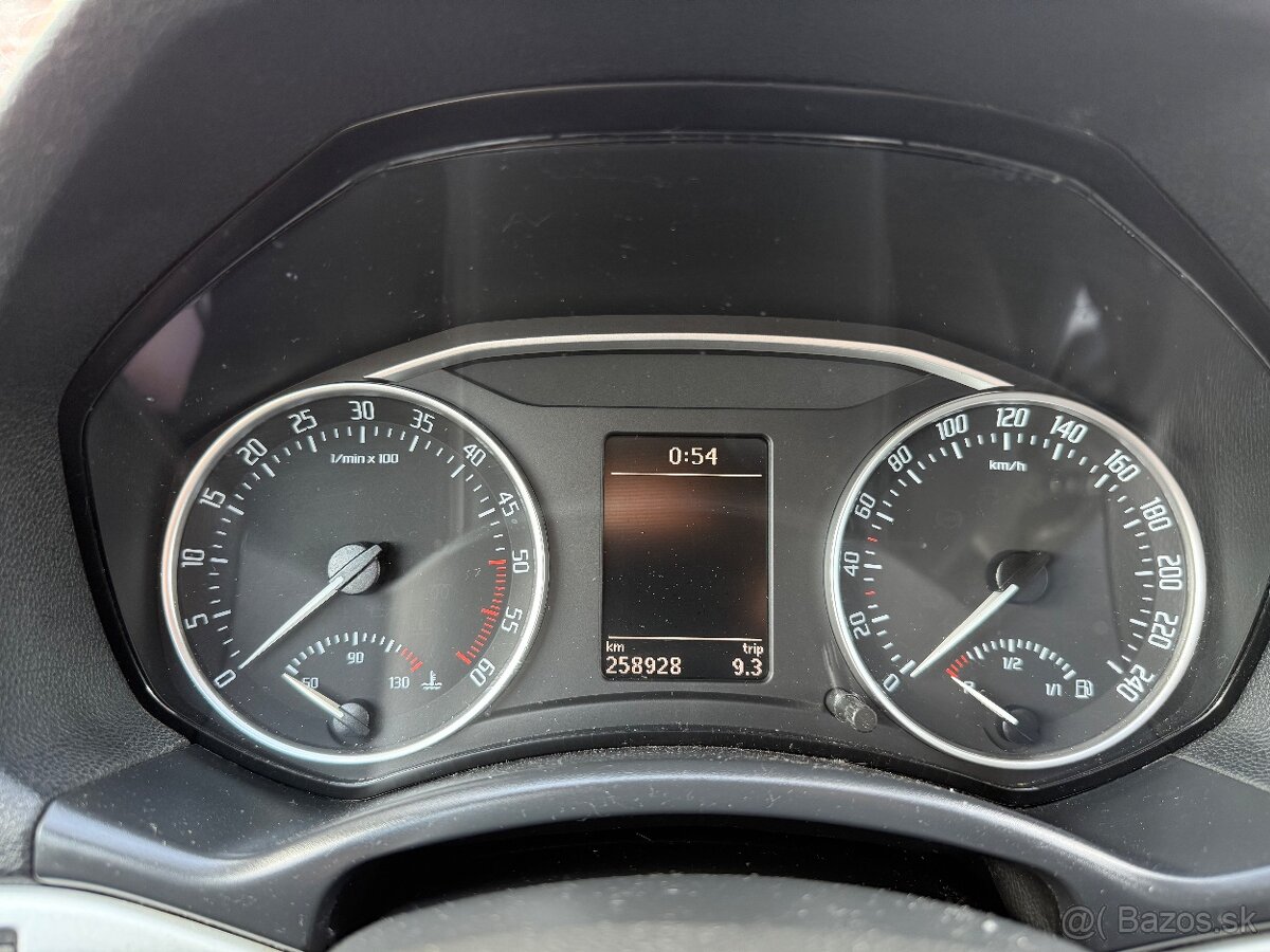 Škoda Octavia 2.0 TDI - 7