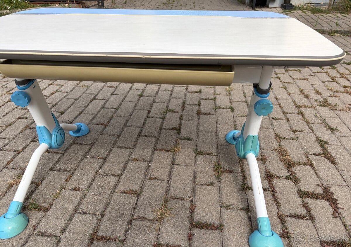 Rastuci detsky pisaci stol - 7