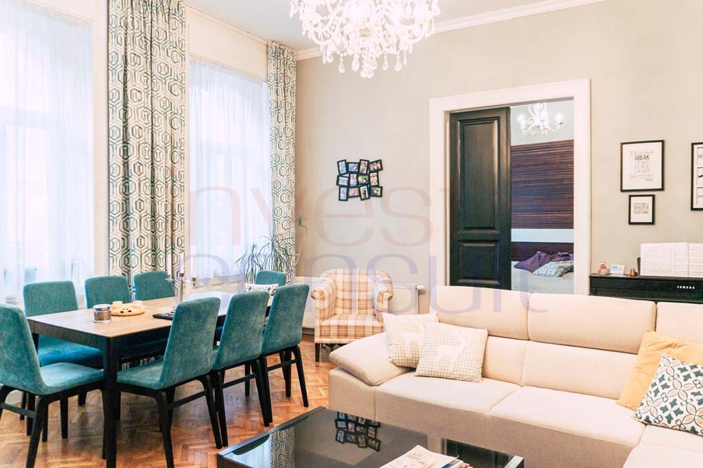 2351 NA PREDAJ LUXUSNÝ TROJIZBOVÝ MEŠTIANSKY BYT V SRDCI KOM - 7