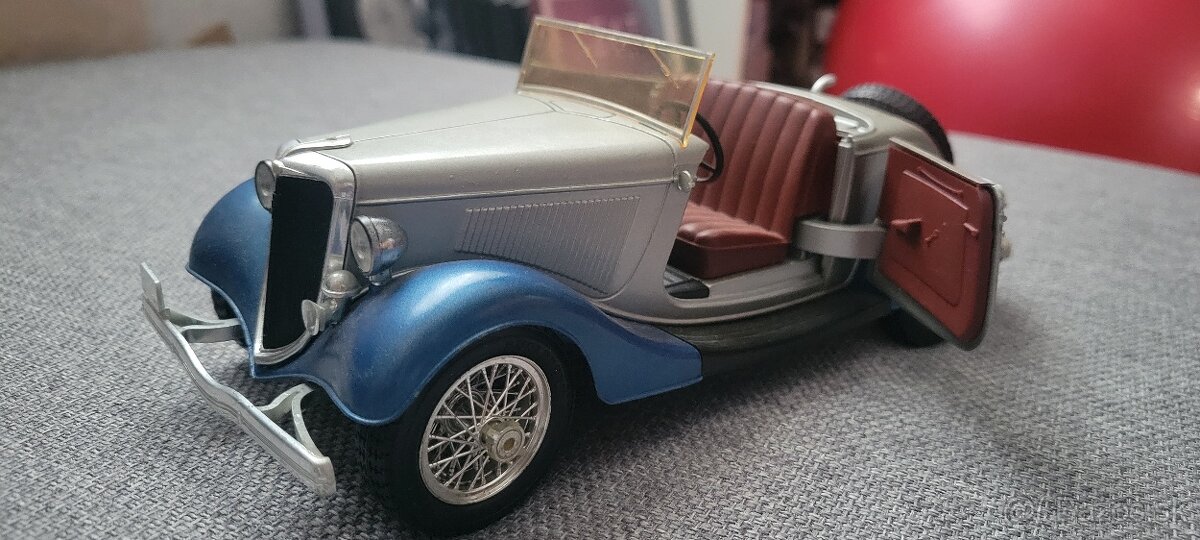 Predam model Ford V8 Roadster 1:19 - 7