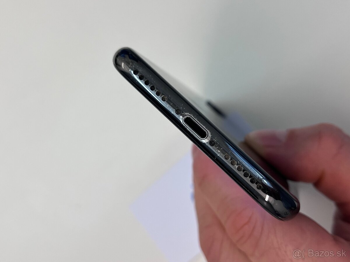 Apple iPhone X 256GB - 7