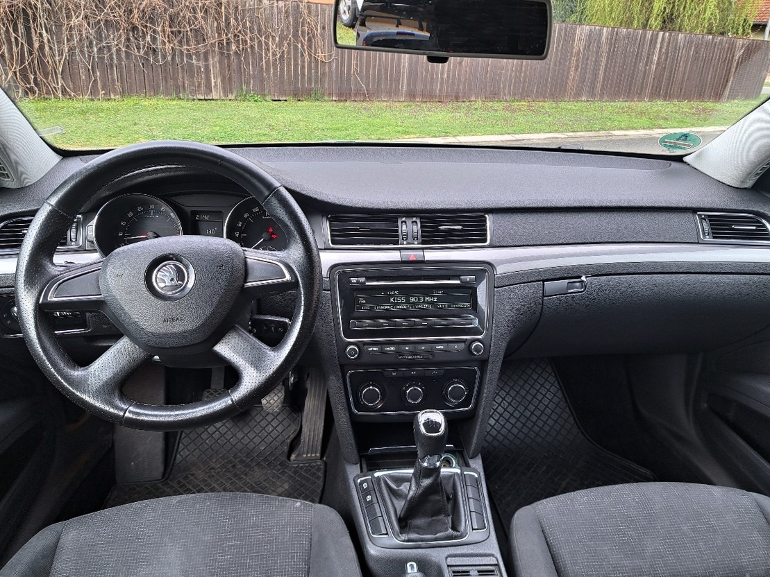 ŠKODA SUPERB II Combi FL 2014 KLIMA, ALU, Nová STK 2028 - 7