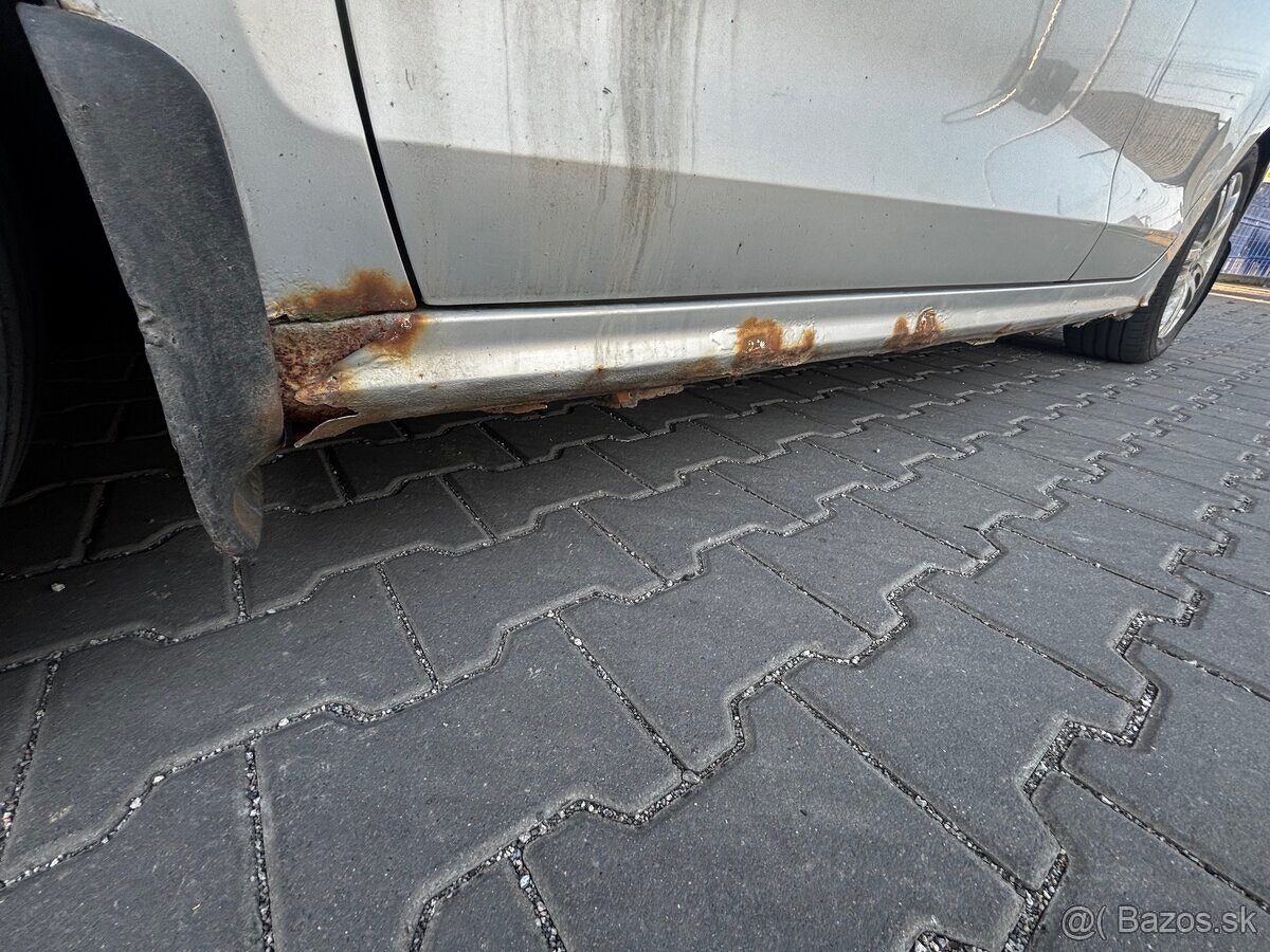 VW Jetta 2.0Tdi 103kw 2011 - 7