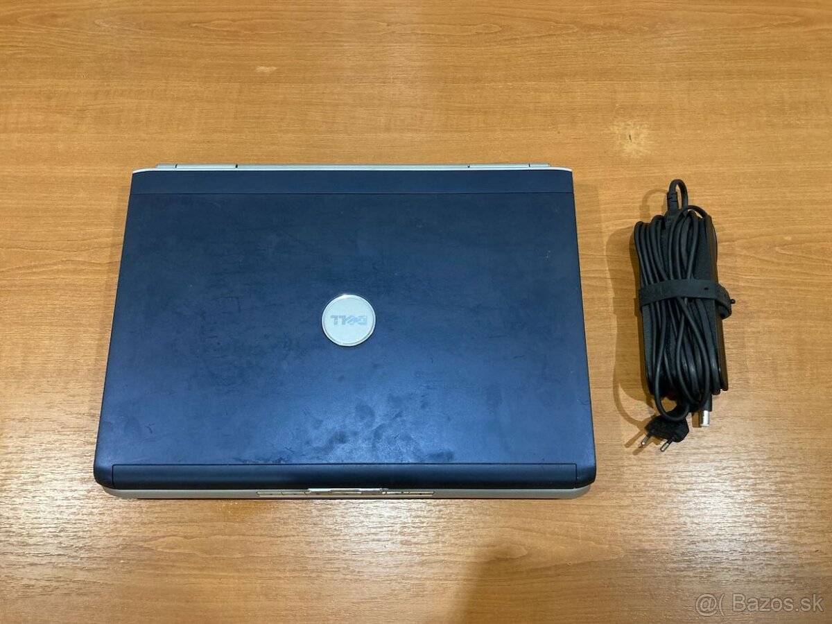 Funkčný 17" DELL, 4 GB RAM, 500 GB HDD, Win 7 - 7