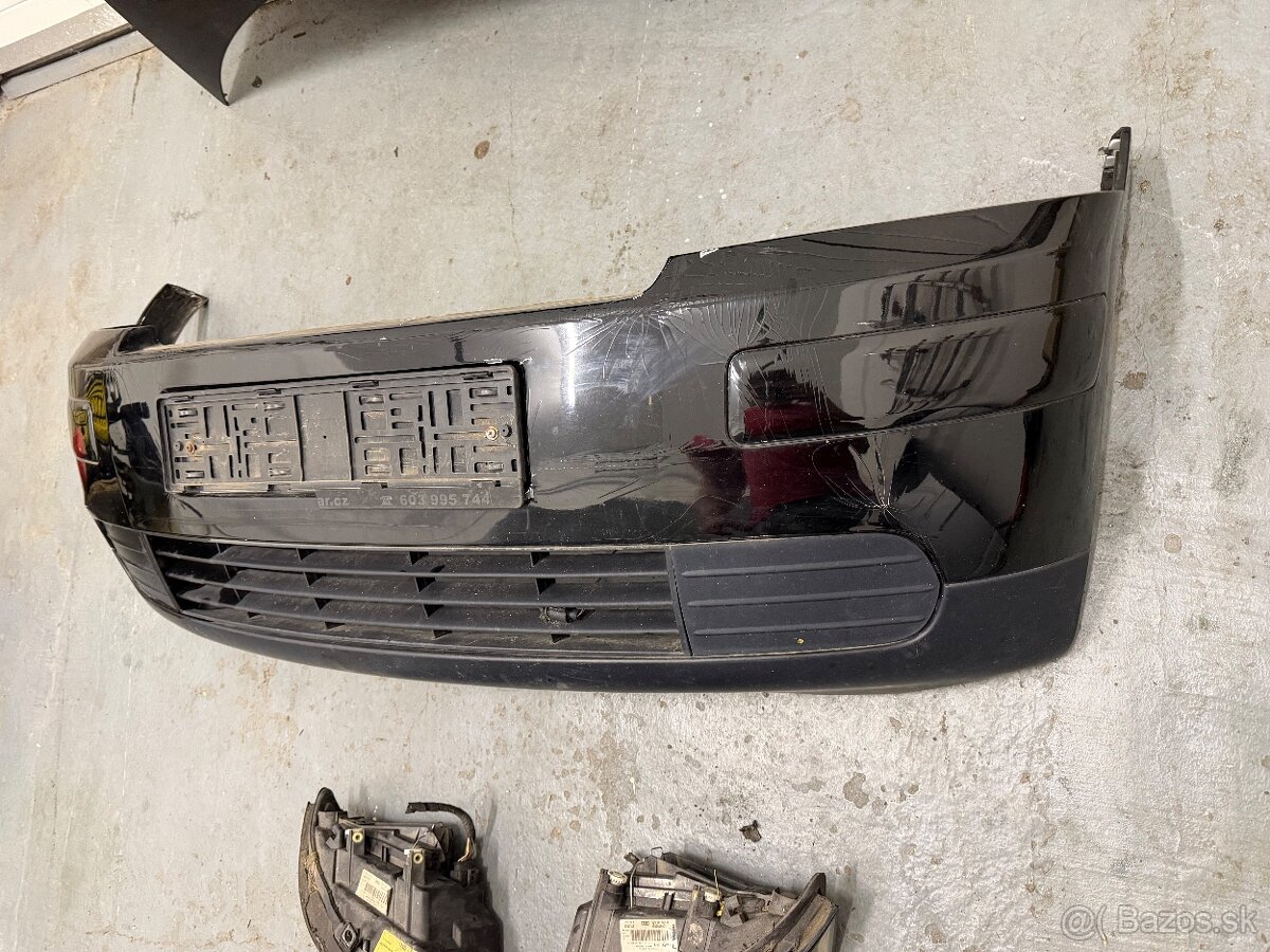 Audi A2 přední část vozidla barva LY9B - 7