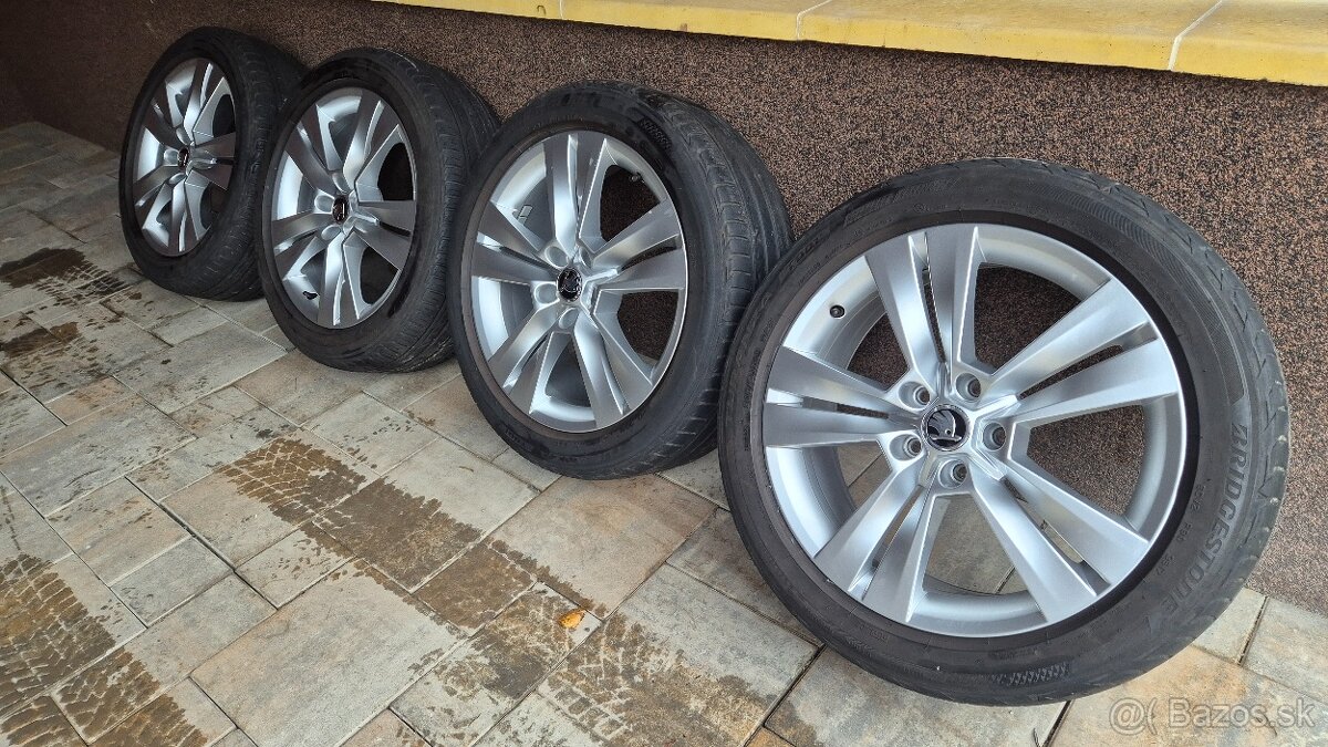 ORIG.SKODA KAROQ R18 215/50/18.SUPERB R18. - 7