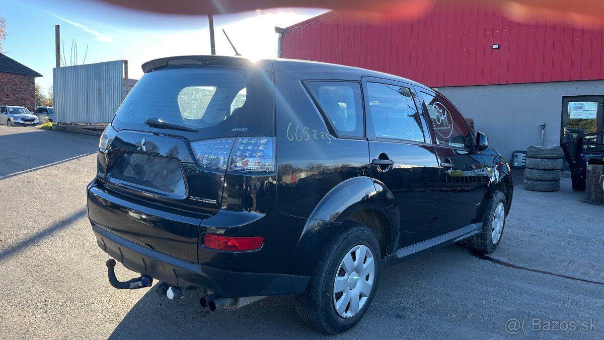 371. MITSUBISHI OUTLANDER 2.0 DI-D BSY - 7
