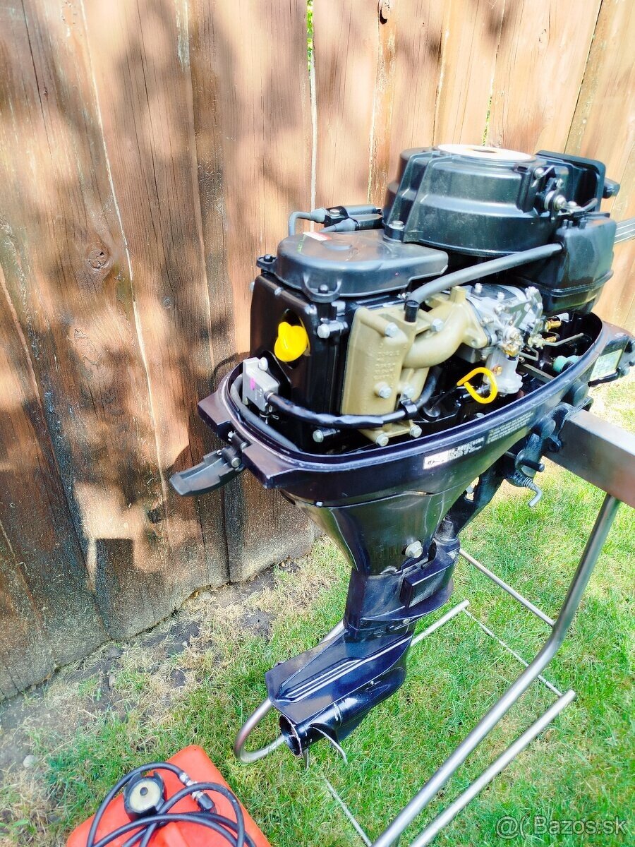 ZÁVESNÝ LODNÝ MOTOR TOHATSU 9.8HP - 7