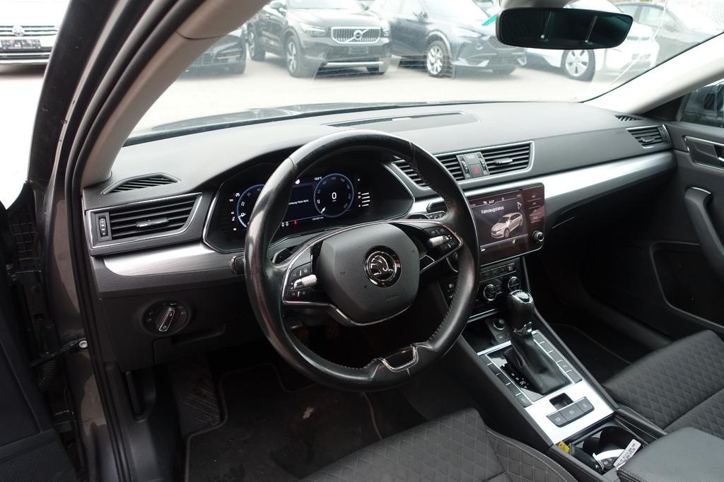 Predám Škoda Superb 3 combi ročník 2022 DSG - 7