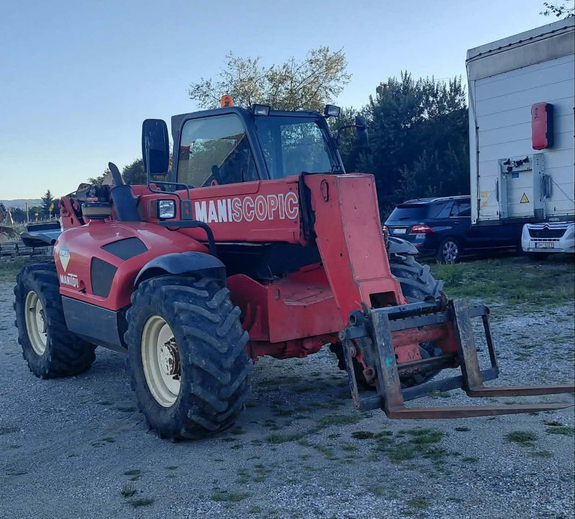Teleskopický manipulátor MANITOU MT 835 120 LS - 7
