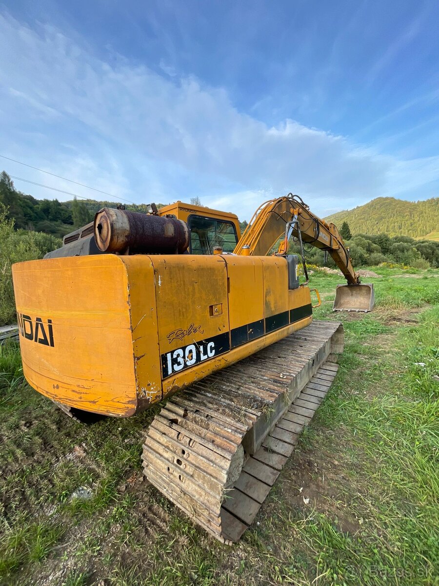 Pásový báger Huyndai 130LC - 7