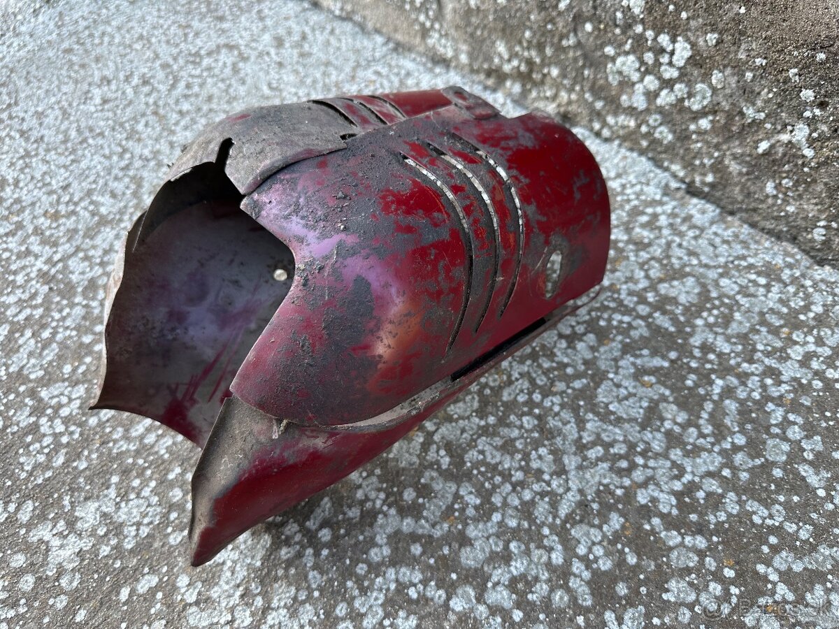 Prsícka na Jawa 555 / 550 - 7