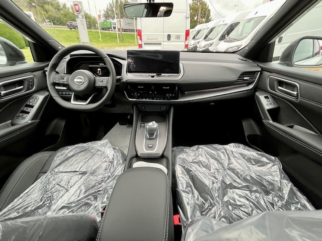 Nový Nissan Qashqai 1.3 DIG-T MHEV X-Tronic Tekna - 7