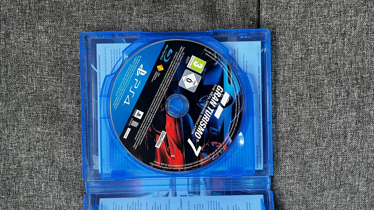 Playstation 4 500gb s V1 kamerou - 7