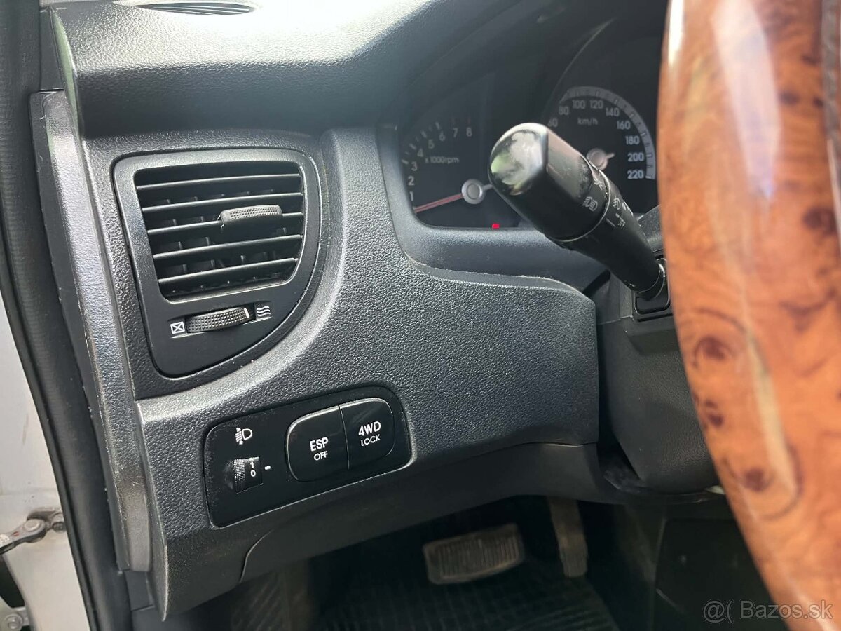 KIA SPORTAGE 2.0 benzín - 7