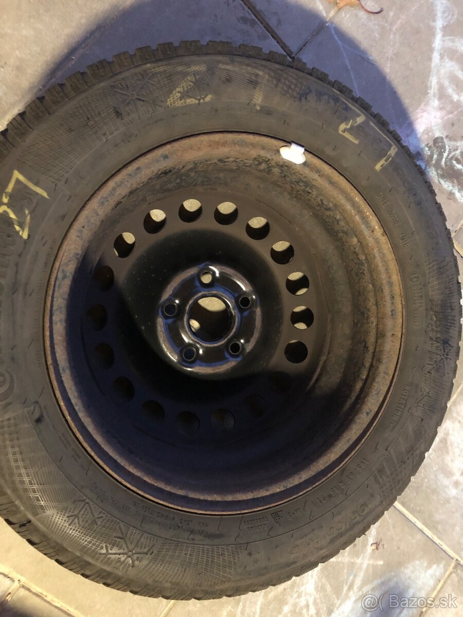 Predám disky R15 so zimnými pneumatikami Continental 195/65 - 7