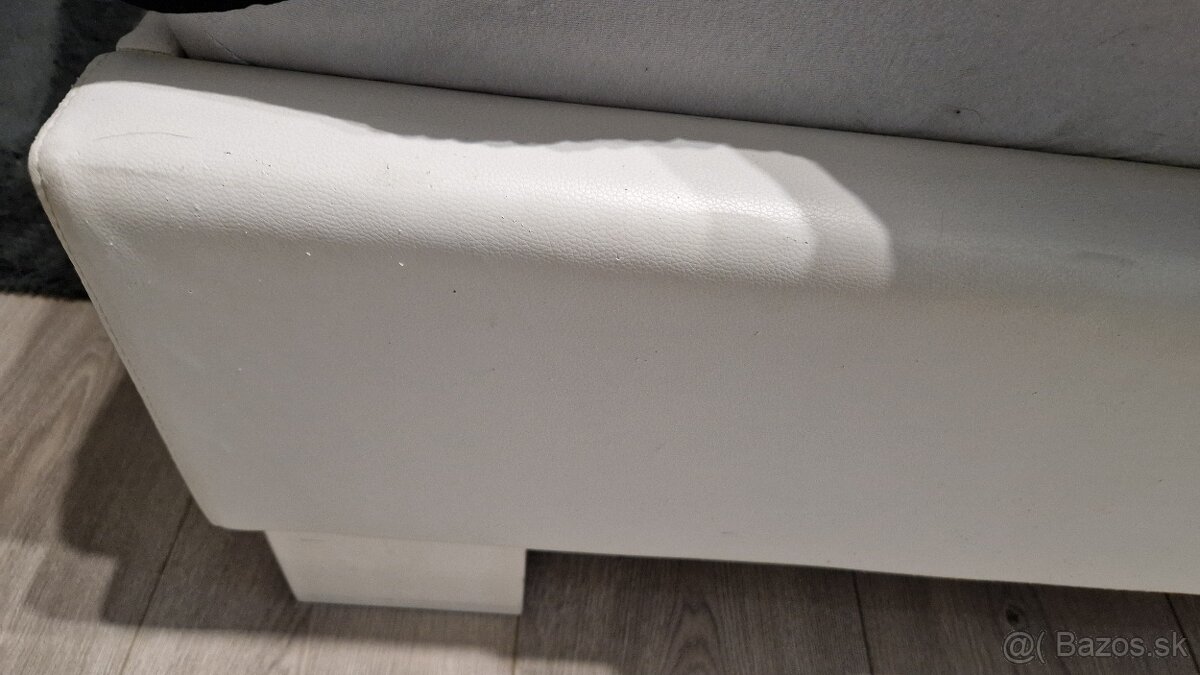 Manželská posteľ - 7