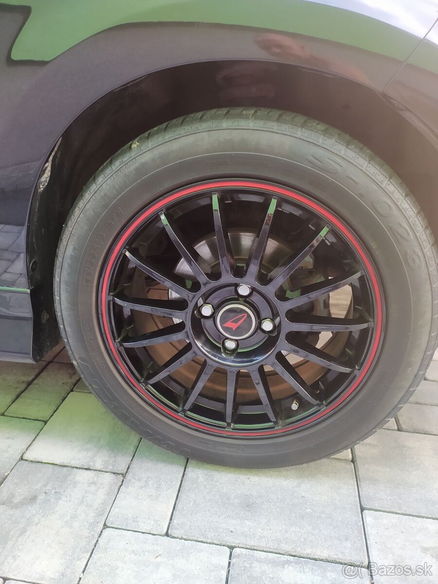 Daihatsu Sirion 1.5 - 7