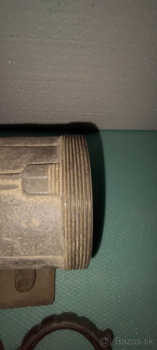 Mlynček na mäso porkert 32 - 7